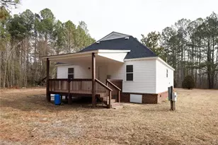 653 Lower River Rd, Broadway, NC 27505 - Photo 25