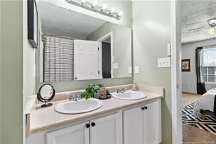 1920 Sir Michael Dr, Hope Mills, NC 28348 - Photo 21