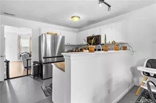 1920 Sir Michael Dr, Hope Mills, NC 28348 - Photo 11