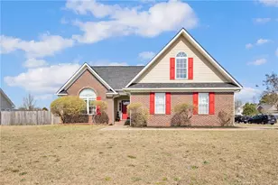 3226 Brookemere Pl, Fayetteville, NC 28304 - Photo 1