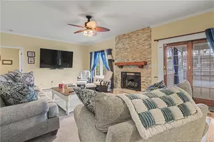 8406 Umstead Rd, Fayetteville, NC 28304 - Photo 15