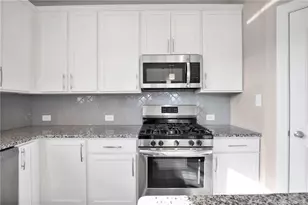 5444 Debut Ave, Hope Mills, NC 28348 - Photo 17