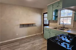 1108 Norwood St, Fayetteville, NC 28305 - Photo 19