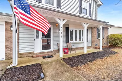 7044 Timbercroft Lane, Fayetteville, NC 28314 - Photo 3