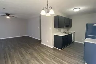 751 Hedgelawn Way, Fayetteville, NC 28311 - Photo 7