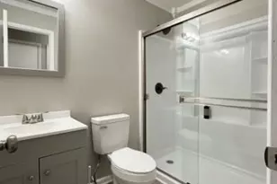 6658 Vaughn Rd, Fayetteville, NC 28304 - Photo 9