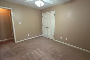 2401 Camp Lejeune Ct, Hope Mills, NC 28348 - Photo 25