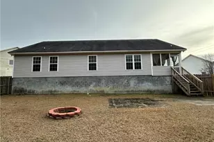 2401 Camp Lejeune Ct, Hope Mills, NC 28348 - Photo 31