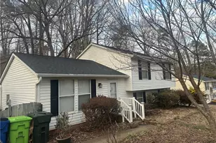 7121 Shellburne Dr, Raleigh, NC 27612 - Photo 3