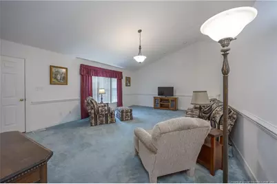 401 W Brocklyn Street, Benson, NC 27504 - Photo 5