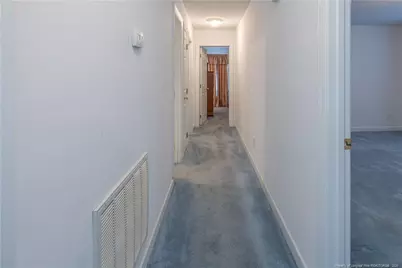 401 W Brocklyn Street, Benson, NC 27504 - Photo 13