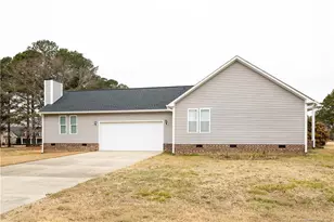 401 W Brocklyn St, Benson, NC 27504 - Photo 29