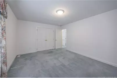 401 W Brocklyn Street, Benson, NC 27504 - Photo 15