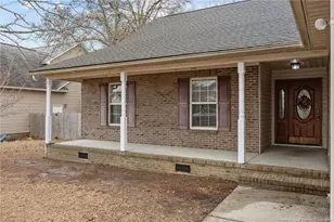 428 Dunbar Dr, Lillington, NC 27546 - Photo 5