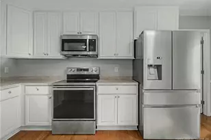 5737 Dobson Dr, Fayetteville, NC 28311 - Photo 25