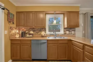 1204 Crossbend Ct, Fayetteville, NC 28314 - Photo 15