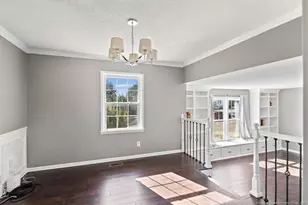 5602 Shenandoah Dr, Fayetteville, NC 28304 - Photo 7