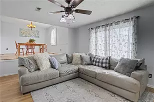 6870 Buttermere Dr, Fayetteville, NC 28314 - Photo 9