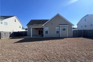 1544 Vandenberg Dr, Fayetteville, NC 28312 - Photo 9