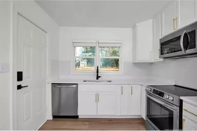 809 Anarine Road, Fayetteville, NC 28303 - Photo 13