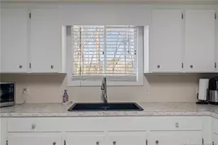 380 Kittery Point, Sanford, NC 27332 - Photo 15