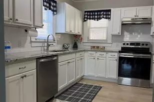 128 W Cir Ct., Fayetteville, NC 28301 - Photo 9