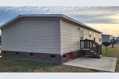 385 Burns Road, Lumberton, NC 28358 - Photo 13