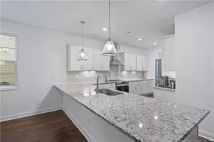 127 Plantation Dr, Southern Pines, NC 28387 - Photo 11