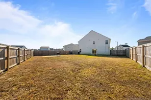 1705 Redbout Ct, Hope Mills, NC 28348 - Photo 35