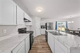 1705 Redbout Ct, Hope Mills, NC 28348 - Photo 15