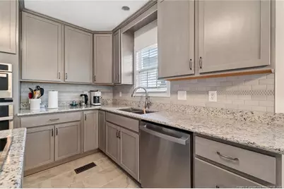 6033 Begonia Drive, Fayetteville, NC 28314 - Photo 19