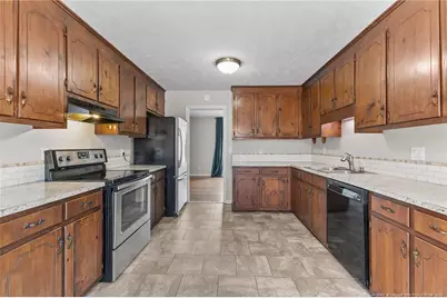 946 Pepperwood Drive, Fayetteville, NC 28311 - Photo 17