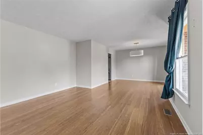 946 Pepperwood Drive, Fayetteville, NC 28311 - Photo 9