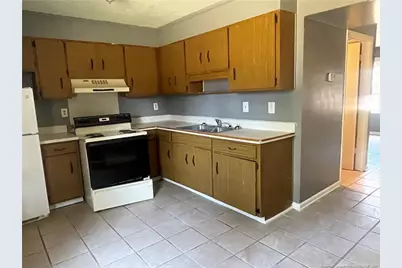 4937-D Galveston Drive, Fayetteville, NC 28303 - Photo 7