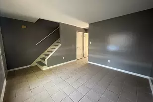 4937-D Galveston Dr, Fayetteville, NC 28303 - Photo 3