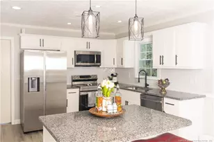 6205 Gambrills Ct, Fayetteville, NC 28304 - Photo 9