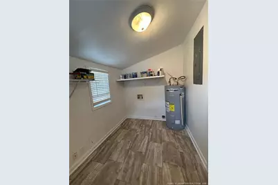 503 E Sixth Avenue, Raeford, NC 28376 - Photo 5