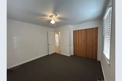 503 E Sixth Avenue, Raeford, NC 28376 - Photo 9