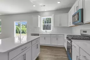 61 Mercer Wy, Spring Lake, NC 28390 - Photo 5