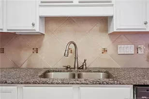 1315 Braybrooke Pl, Fayetteville, NC 28314 - Photo 9