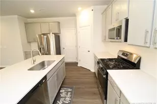 1214 Rosefinch Dr, Durham, NC 27703 - Photo 9