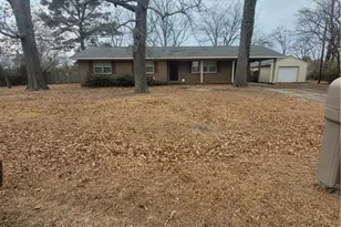 1602 Ferndell Dr, Fayetteville, NC 28314 - Photo 1