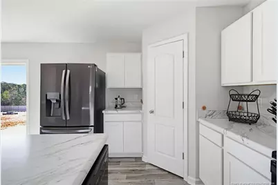913 Sapphire Stone Lane, Hope Mills, NC 28348 - Photo 15