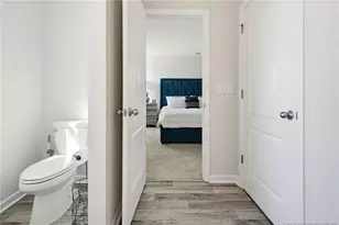 913 Sapphire Stone Ln, Hope Mills, NC 28348 - Photo 37