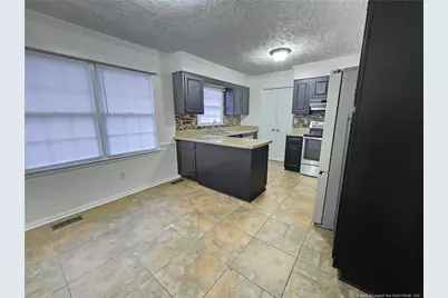 1654 Baysden Court, Fayetteville, NC 28303 - Photo 5