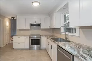 110 Stornoway Dr, Southern Pines, NC 28387 - Photo 13