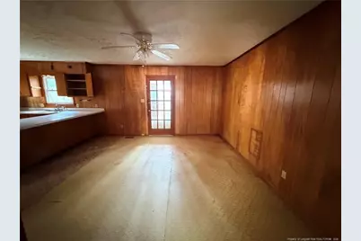 809 W Allen Lane, Laurinburg, NC 28352 - Photo 3