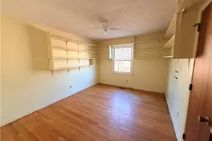 809 W Allen Ln, Laurinburg, NC 28352 - Photo 5