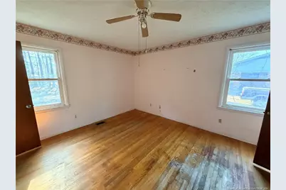 809 W Allen Lane, Laurinburg, NC 28352 - Photo 7