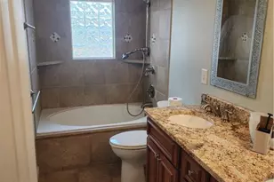 206 Britt St, Smithfield, NC 27577 - Photo 9